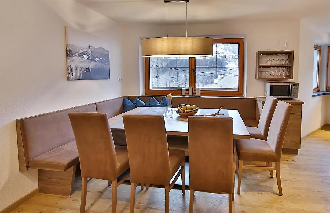 Hotel Garni Fiegl Apart-1